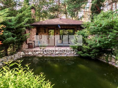 будинок за адресою Осіння