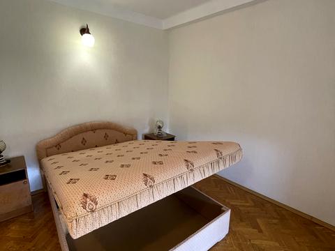 квартира по адресу Киев, Лаврская ул. (Январского восстания), 4
