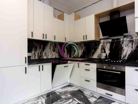 квартира за адресою Богдана Хмельницького вул., 59-Б