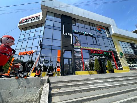 комерційна за адресою Бродівська вул., 2А