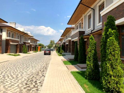 квартира за адресою Кулишівська вул. (Сергія Лазо), 32
