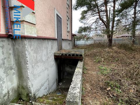 будинок за адресою смт. Козин, 2 лінія, 1