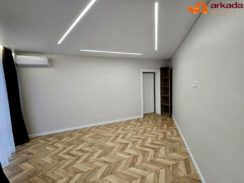 квартира за адресою Довга вул., 20в