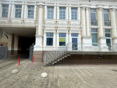 комерційна за адресою Леонтовича вул. (Бєлінського), 16 а