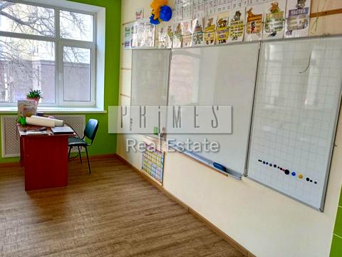 комерційна за адресою Борщагівська вул., 204 к2