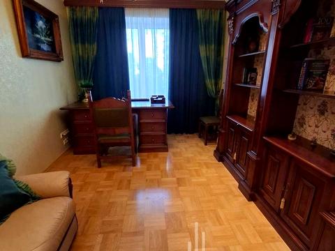 квартира по адресу Леси Украинки бульв., 21