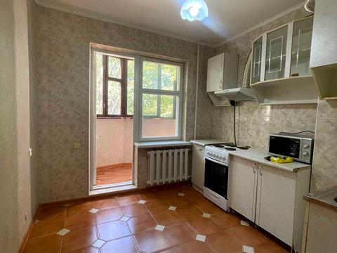 квартира за адресою Євгена Чикаленка вул., 56/2