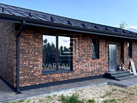 будинок за адресою Успішна