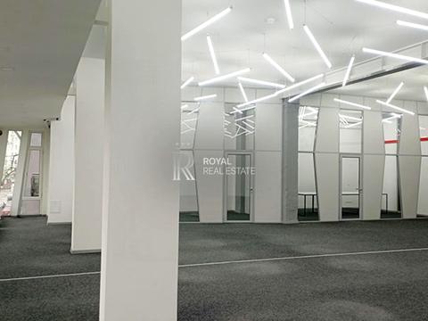 комерційна за адресою Сумська вул., 1