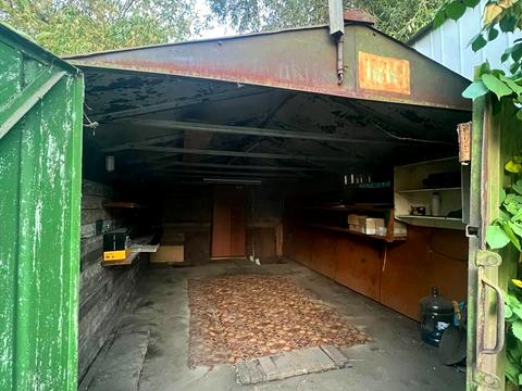паркомісце за адресою Березняківська вул., 19а