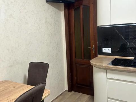 квартира за адресою Князів Коріатовичів вул., 104
