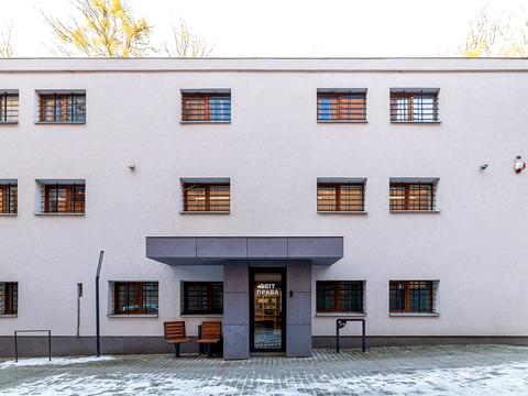 коммерческая по адресу Николая Лысенко ул., 23