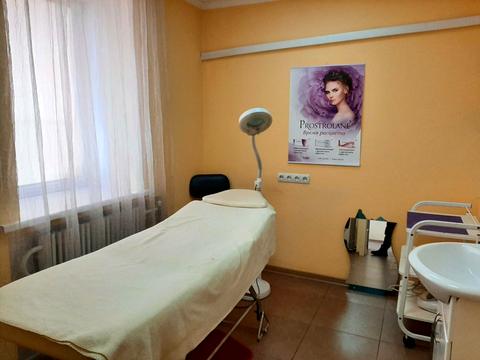 комерційна за адресою Заліська вул., 3а