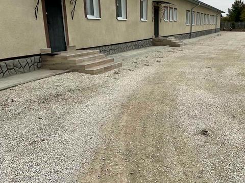 комерційна за адресою Віконська, 5