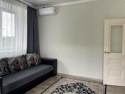 квартира за адресою Зарічанська вул., 4