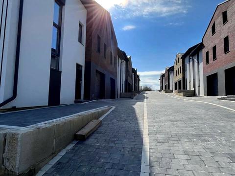 дом по адресу с. Подгородное, Василия Стуса ул.