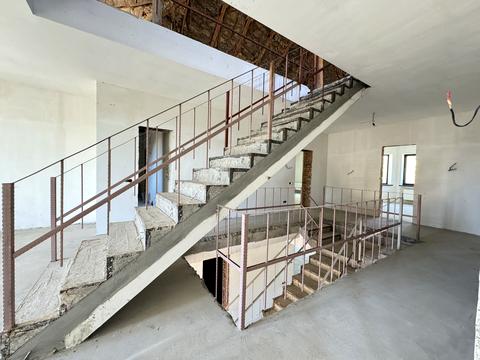 дом по адресу Молодіжна