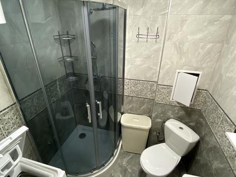 квартира за адресою Кам'янецька вул., 157