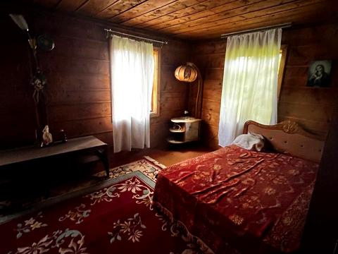 будинок за адресою Центральна, 11
