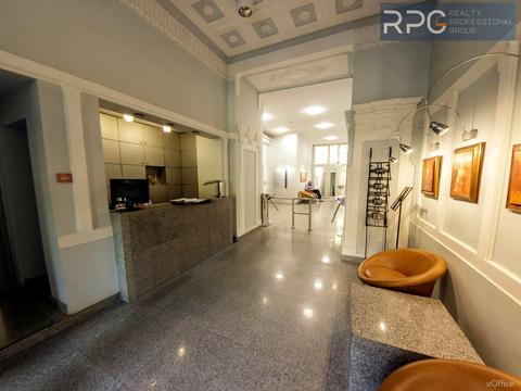 коммерческая по адресу Музейний пер., 4