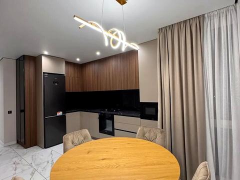 квартира по адресу Степана Бандеры ул., 70