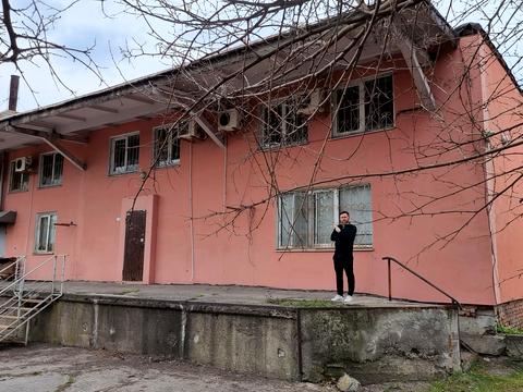 комерційна за адресою Ярмаркова вул., 3