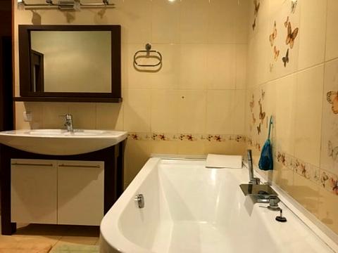 дом по адресу Небесної Сотні