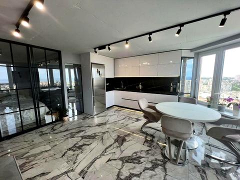 квартира за адресою Євгена Чикаленка вул., 59/9
