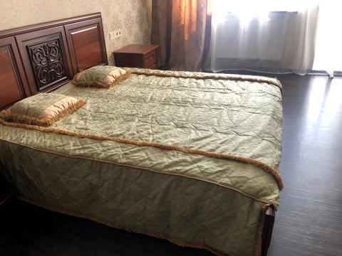 квартира по адресу Ревуцкого ул., 9