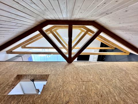 дом по адресу щаслива, 11