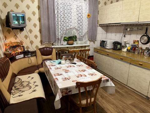 будинок за адресою Шкільна