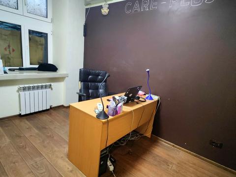 комерційна за адресою Павла Зеленого вул. (Коблевська), 43