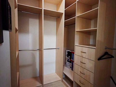 квартира за адресою Старонаводницька вул., 6-Б