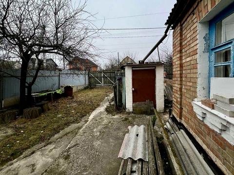 будинок за адресою смт. Гостомель, Центральна вул. (Чапаєва)