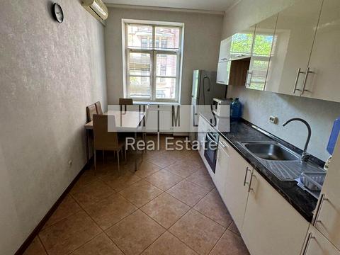 комерційна за адресою Олеся Гончара вул., 26