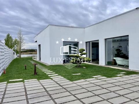 будинок за адресою Ватутіна пров.