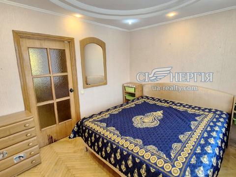 квартира за адресою Героїв полку "Азов" вул. (Маршала Малиновського), 11