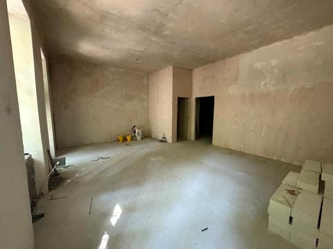 комерційна за адресою Академіка Романа Кучера вул., 4