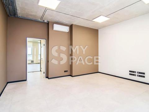 комерційна за адресою Джона Маккейна вул. (Івана Кудрі), 26