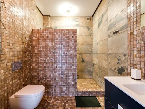 квартира за адресою Дніпровська набережна вул., 14