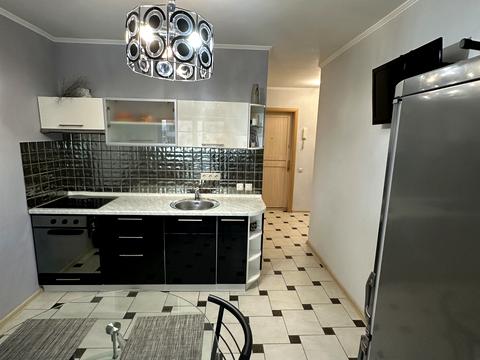 квартира за адресою Митрополита Василя Липківського вул. (Урицького), 32