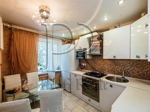 квартира за адресою Леоніда Каденюка просп. (Юрія Гагаріна), 5/2