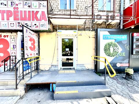 комерційна за адресою Криворіжсталі вул. (Орджонікідзе), 9