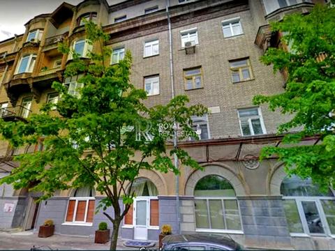 комерційна за адресою Дарвіна вул., 8
