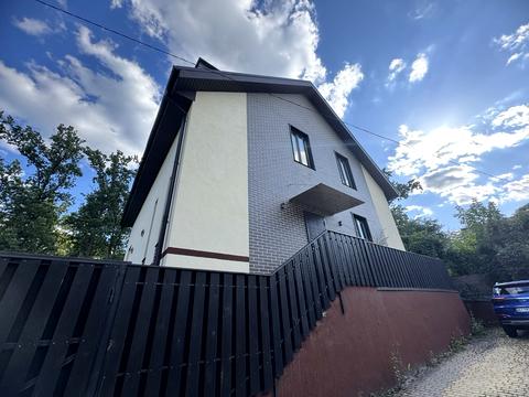 будинок за адресою Миколи Сингаївського вул. (Ново-Оскольська)