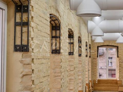 комерційна за адресою Велика Васильківська вул. (Червоноармійська), 26-Б