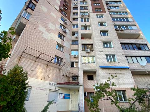 комерційна за адресою Володимира Івасюка просп. (Героїв Сталінграду), 20