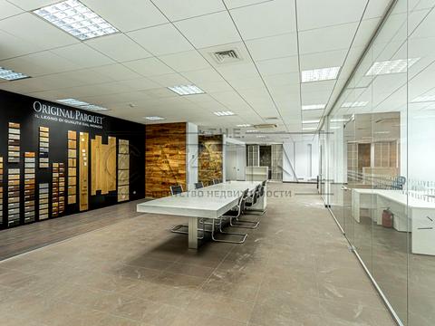 комерційна за адресою Саперно-Слобідська вул., 22