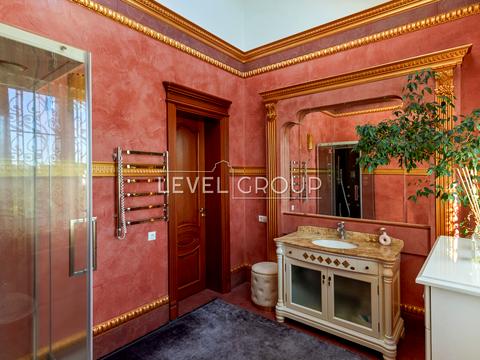 дом по адресу Лісова