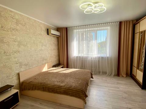 квартира за адресою Академіка Корольова вул., 50